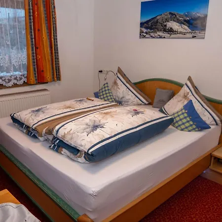 Oda ve Kahvaltı Haus Alpenfrieden