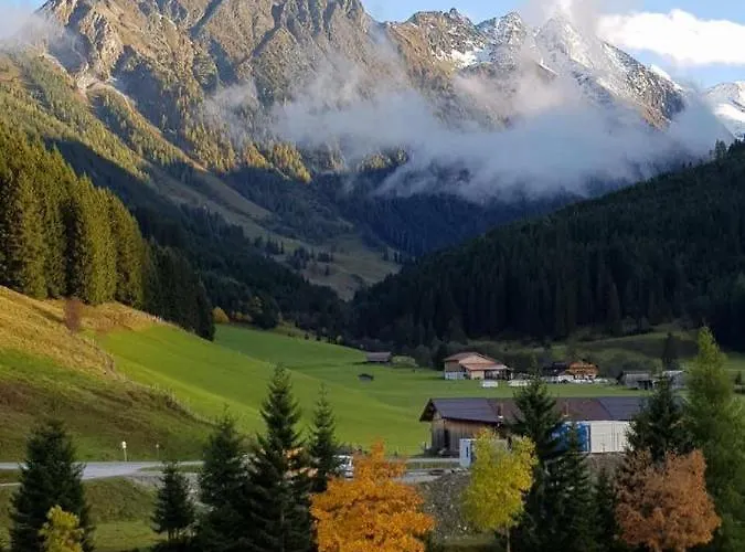 Haus Alpenfrieden Oda ve Kahvaltı Gerlos