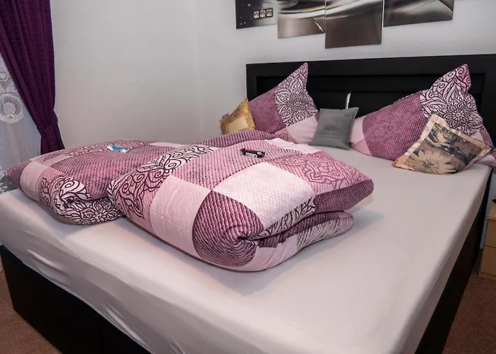 Frühstückspension Haus Alpenfrieden 3*